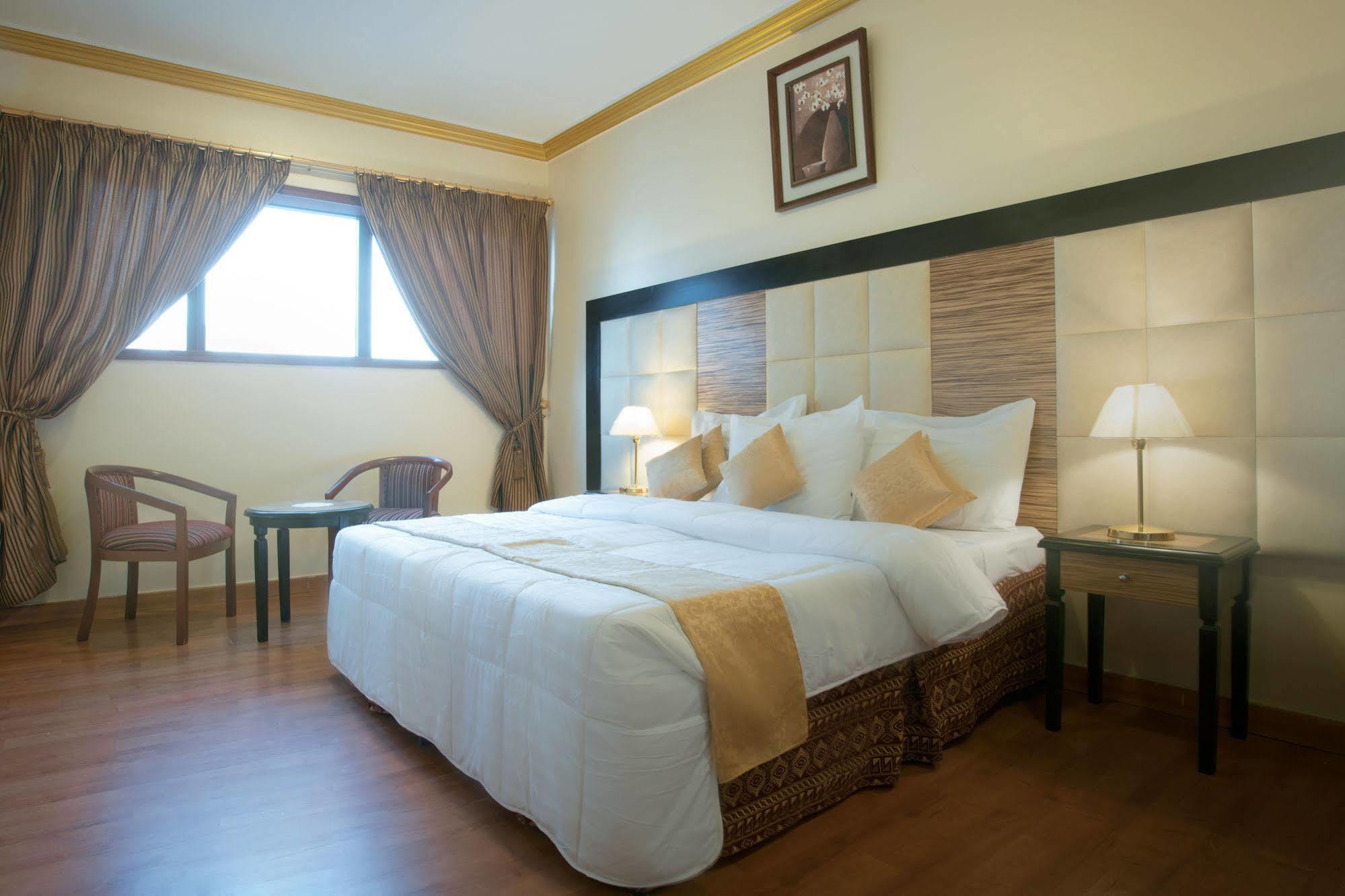 Nawazi Ajyad Hotel Мека Екстериор снимка